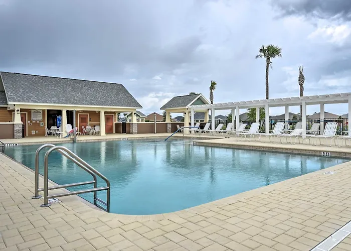 Renovated Home In The Villages W/ Lanai, Golf Cart